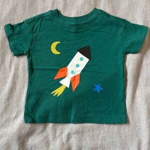 Hanna Andersson Teal Rocket Adventure Tee, NWOT